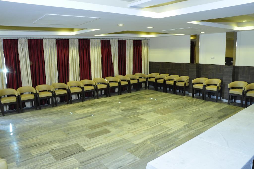 Hotel The Kamta Agra  Buitenkant foto