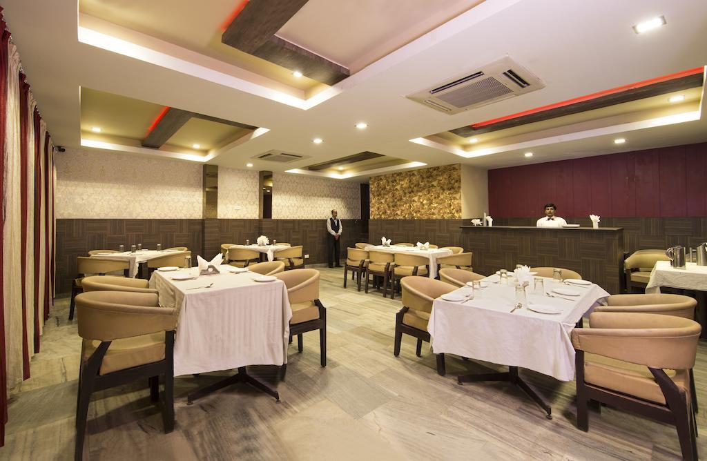 Hotel The Kamta Agra  Buitenkant foto